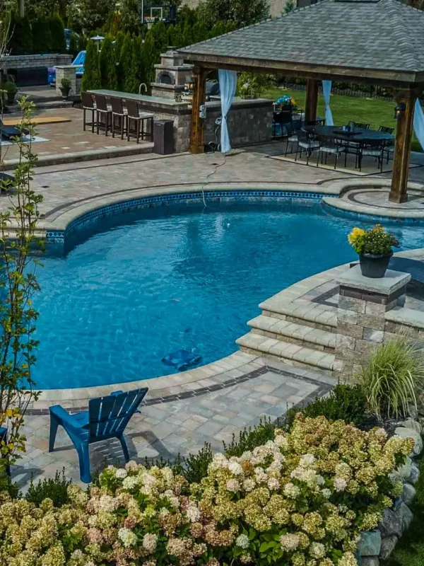 custom-pools-h2